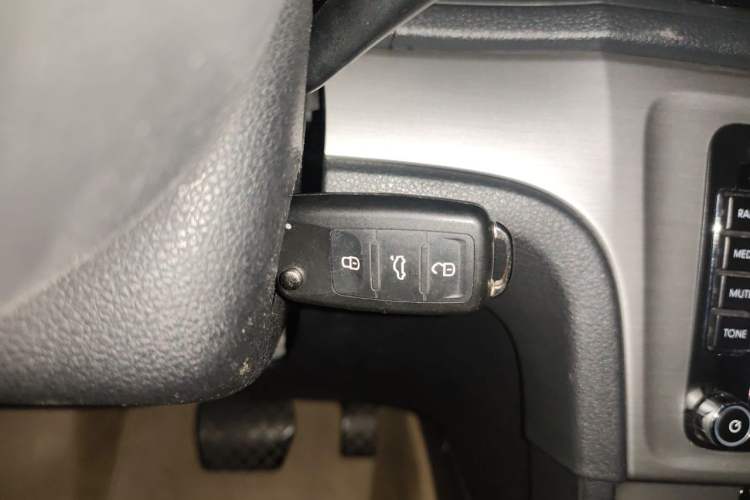 Used Volkswagen Lavida 2013 Revised Version 1.4 TSI DSG Comfort Edition Vehicle Key