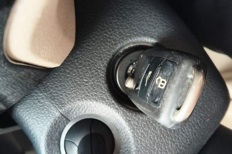 Used Volkswagen Lavida 2013 Restyled Classic 1.6L Automatic Comfort Edition Vehicle Key