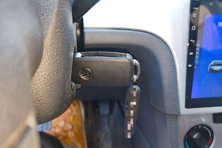 Used Volkswagen Lavida 2013 Revised Classic 1.6L Automatic Fashion Edition Vehicle Key