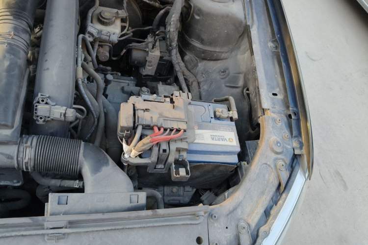 Used Volkswagen Lavida 2014 1.4TSI DSG 30th Anniversary Edition Engine Bay Left
