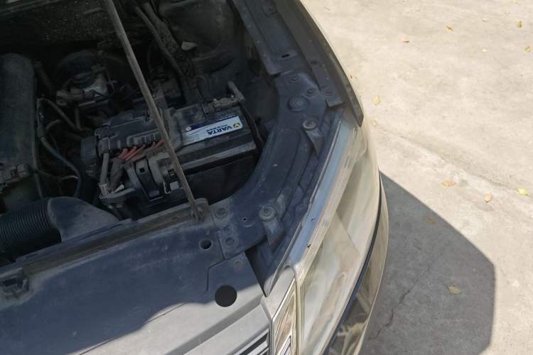 Used Volkswagen Lavida 2014 1.4TSI DSG 30th Anniversary Edition Engine Bay Left