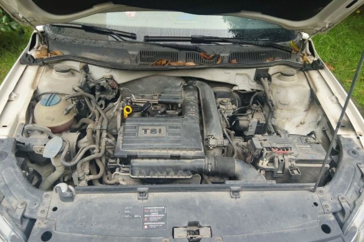 Used Volkswagen Lavida 2014 1.4TSI DSG 30th Anniversary Edition Engine Bay
