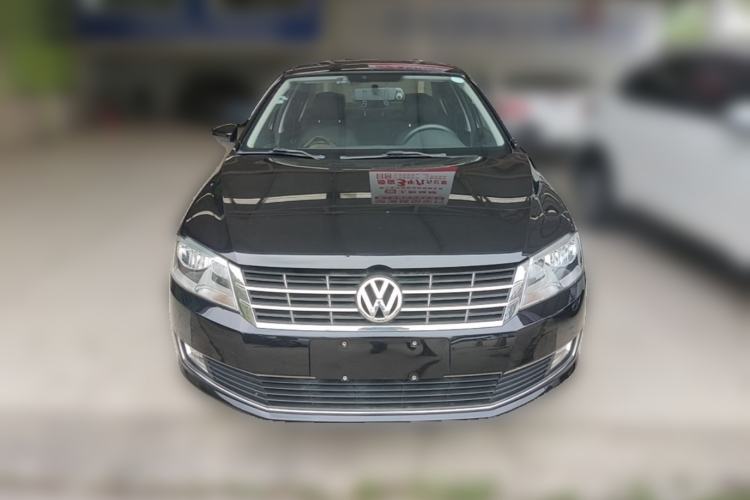 Used Volkswagen Lavida 2014 1.4 TSI DSG BlueMotion Technology Version Front
