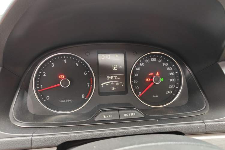 Used Volkswagen Lavida 2014 1.4TSI DSG 30th Anniversary Edition Instrument Cluster
