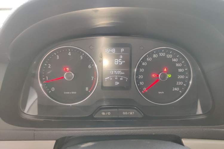 Used Volkswagen Lavida 2014 1.4 TSI DSG BlueMotion Technology Version Instrument Cluster
