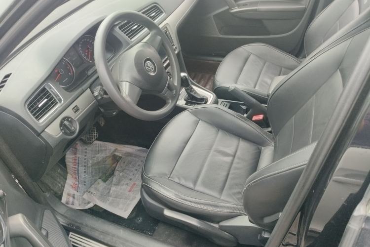 Used Volkswagen Lavida 2014 1.4TSI DSG 30th Anniversary Edition Left Front Seat