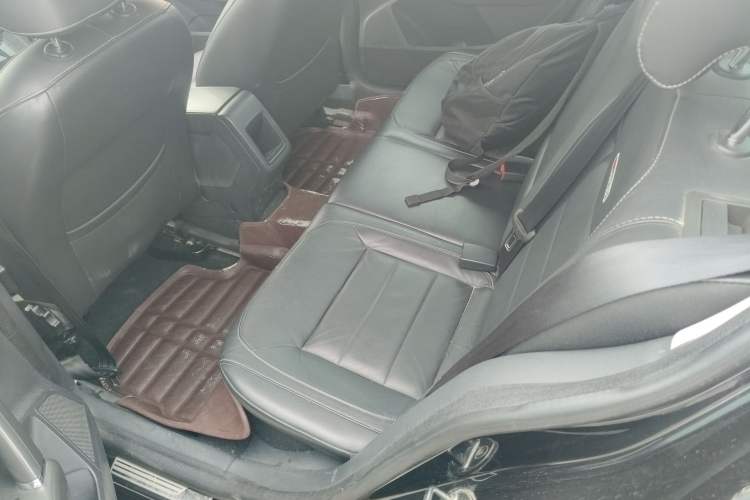 Used Volkswagen Lavida 2014 1.4TSI DSG 30th Anniversary Edition Left Rear Seat