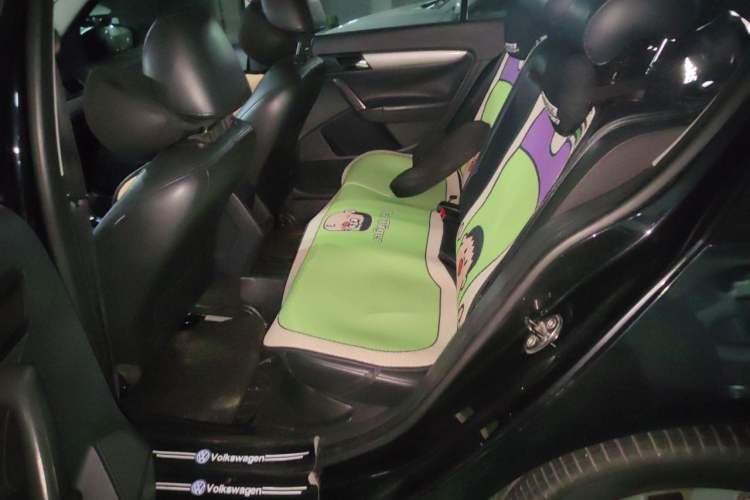 Used Volkswagen Lavida 2014 1.6L Automatic Sport Edition Left Rear Seat
