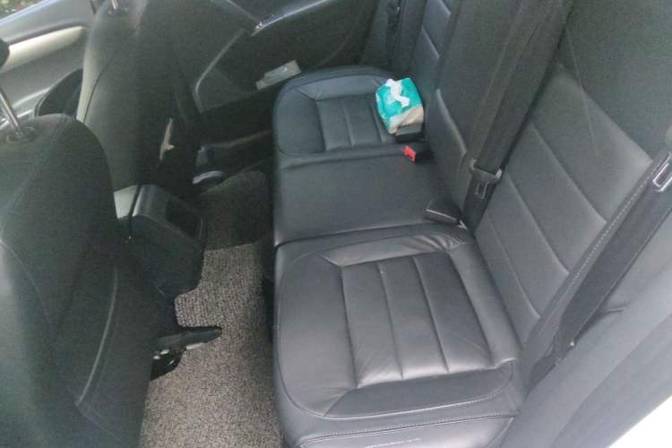 Used Volkswagen Lavida 2014 1.4TSI DSG 30th Anniversary Edition Left Rear Seat
