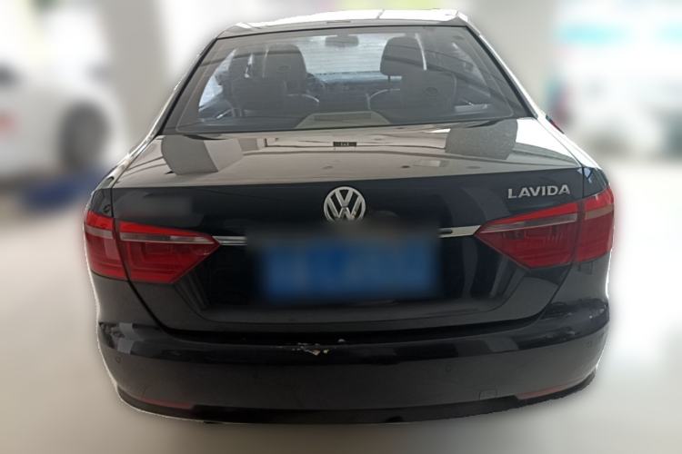 Used Volkswagen Lavida 2014 1.6L Automatic Sport Edition Rear