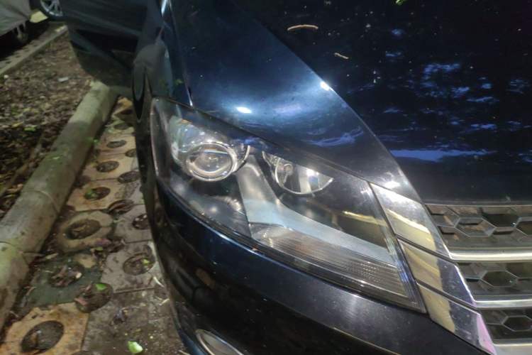 Used Volkswagen Lavida 2014 1.4TSI DSG Sport Edition Right Front Headlight