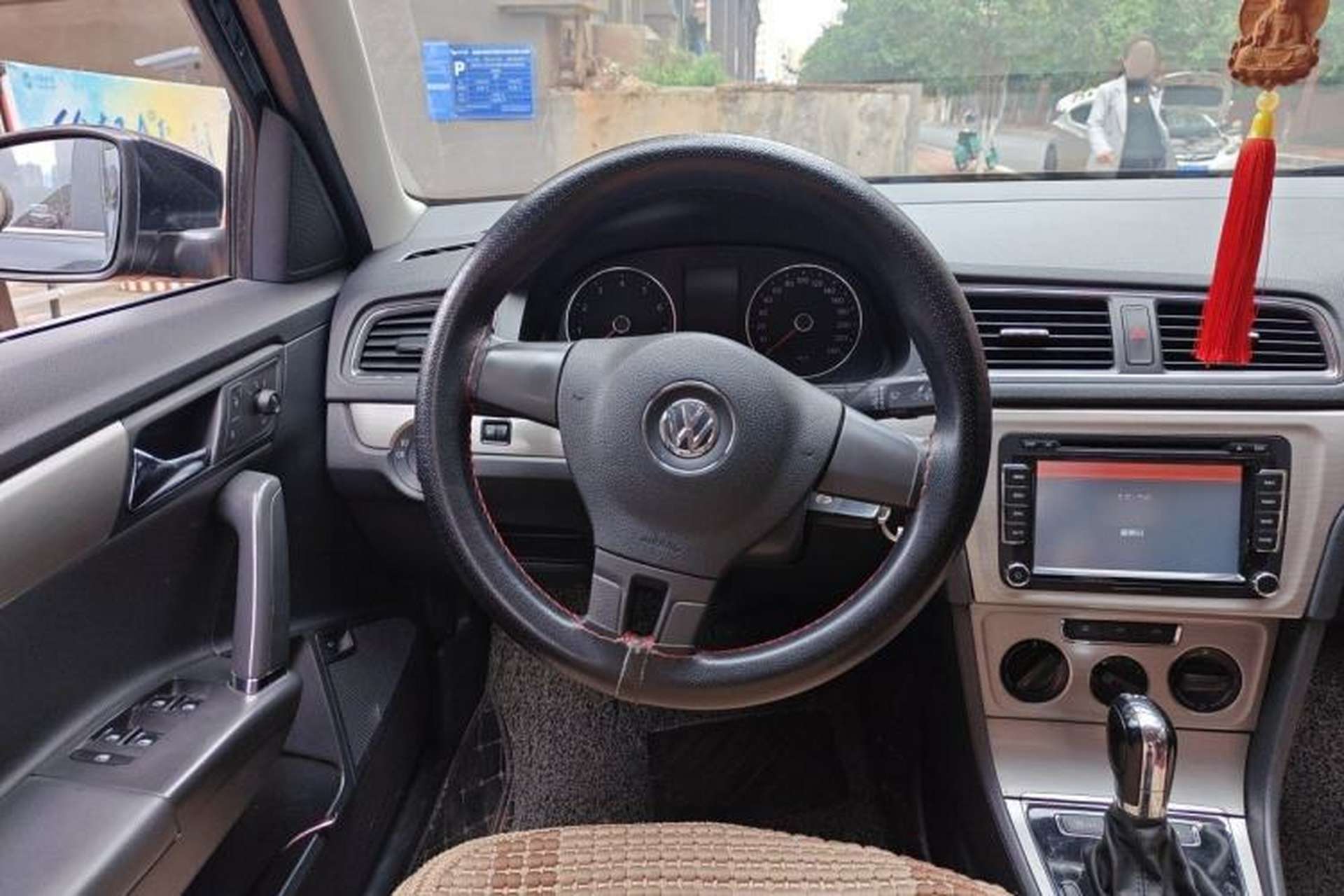 Used Volkswagen Lavida 2014 1.4TSI DSG 30th Anniversary Edition Steering Wheel