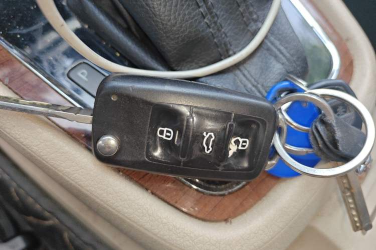 Used Volkswagen Lavida 2014 1.4TSI DSG 30th Anniversary Edition Vehicle Key