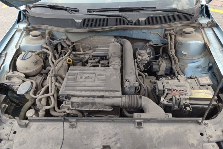 Used Volkswagen Lavida 2014 1.4 TSI DSG BlueMotion Technology Version Engine Bay