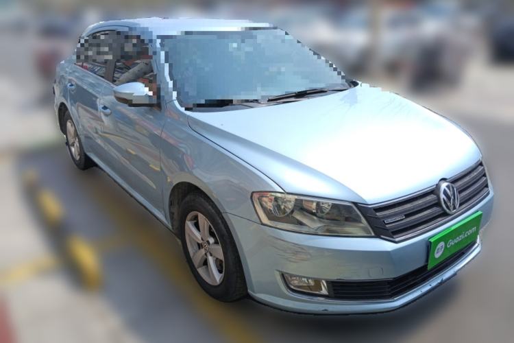 Used Volkswagen Lavida 2014 1.4 TSI DSG BlueMotion Technology Version Front Right 45 Deg