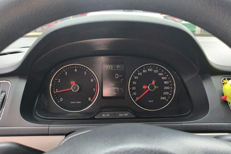 Used Volkswagen Lavida 2014 1.4TSI DSG Sport Edition Instrument Cluster