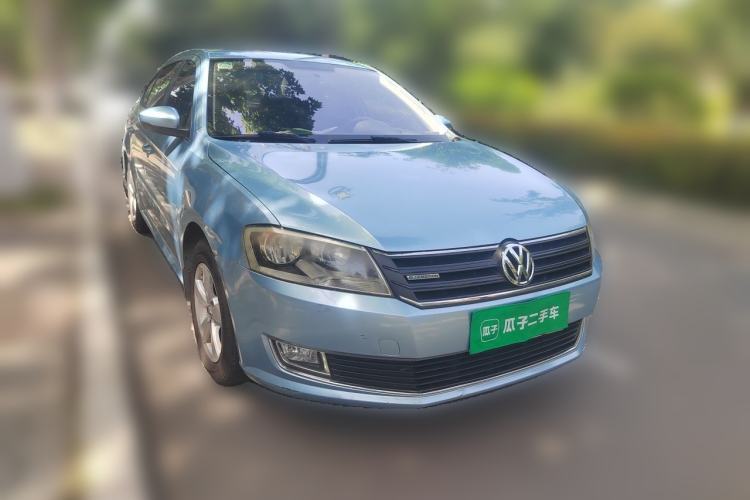 Used Volkswagen Lavida 2014 1.4 TSI DSG BlueMotion Technology Version Front Right 45 Deg