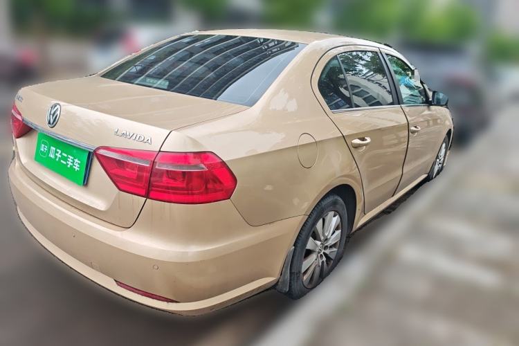 Used Volkswagen Lavida 2014 1.6L Automatic Sport Edition Rear Right 45 Deg