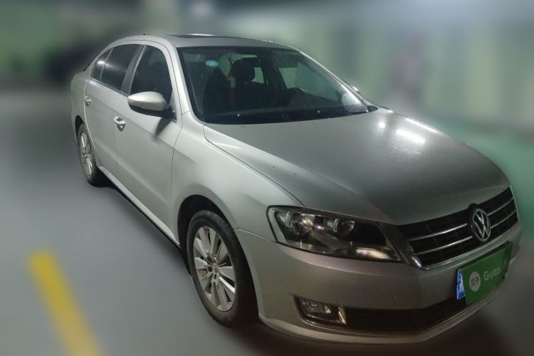 Used Volkswagen Lavida 2014 1.6L Automatic Sport Edition Front Right 45 Deg