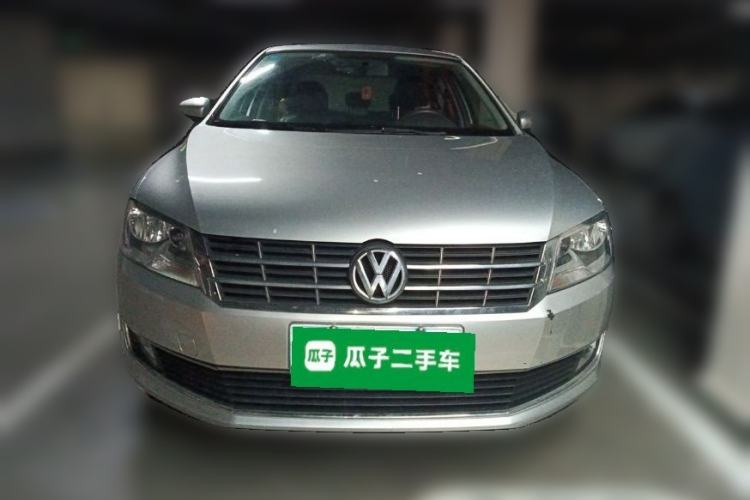 Used Volkswagen Lavida 2014 1.6L Automatic Sport Edition Front