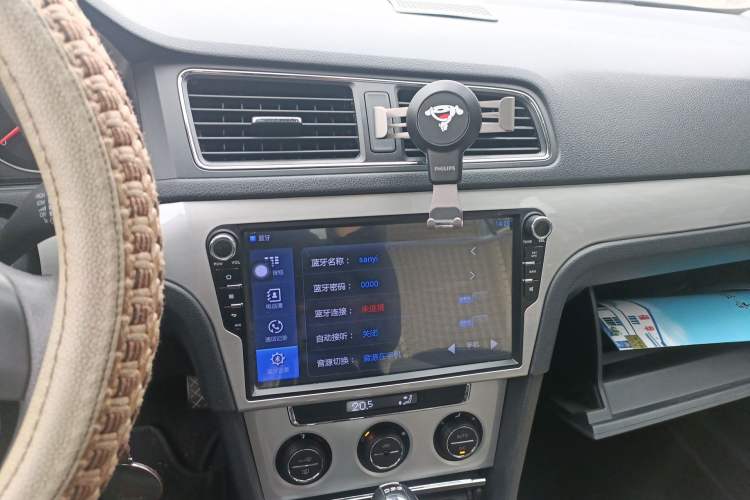 Used Volkswagen Lavida 2014 1.4 TSI DSG BlueMotion Technology Version Audio And AC Panel