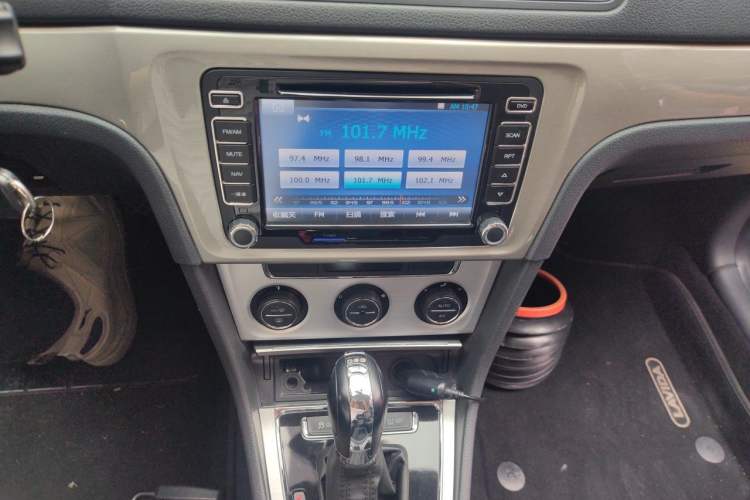 Used Volkswagen Lavida 2014 1.4 TSI DSG BlueMotion Technology Version Audio And AC Panel