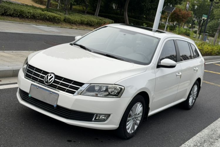 Używany Volkswagen Lavida 2014 1.4 TSI DSG BlueMotion Technology Version Guazi used car, China used car export, Used car for sale, Used cars, Cheapest cars for sale