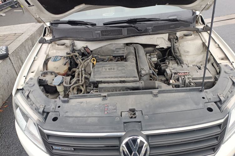 Used Volkswagen Lavida 2014 1.4 TSI DSG BlueMotion Technology Version Engine Bay