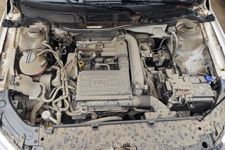 Used Volkswagen Lavida 2014 1.4TSI DSG 30th Anniversary Edition Engine Bay
