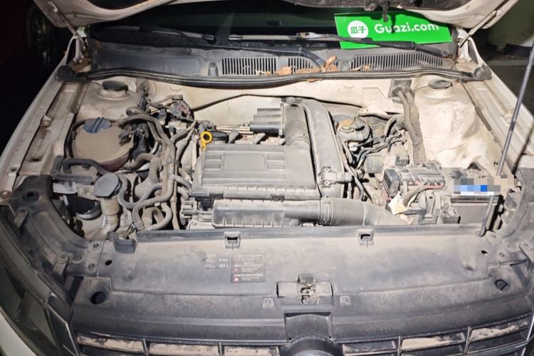 Used Volkswagen Lavida 2014 1.4TSI DSG 30th Anniversary Edition Engine Bay