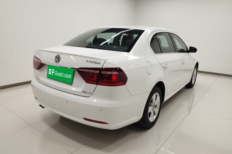 Used Volkswagen Lavida 2014 1.4 TSI DSG BlueMotion Technology Version Exterior 5