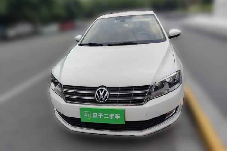 Used Volkswagen Lavida 2014 1.6L Automatic Sport Edition Front