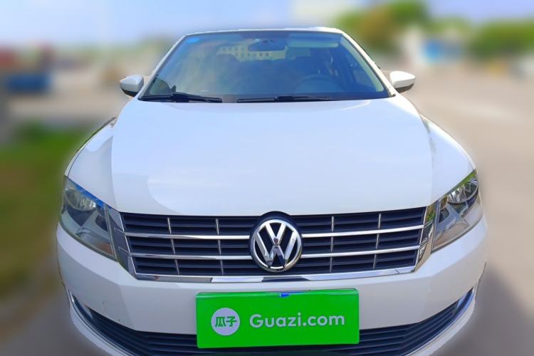 Used Volkswagen Lavida 2014 1.6L Automatic Sport Edition Front