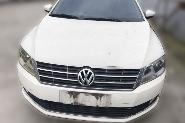 Used Volkswagen Lavida 2014 1.4TSI DSG 30th Anniversary Edition Front