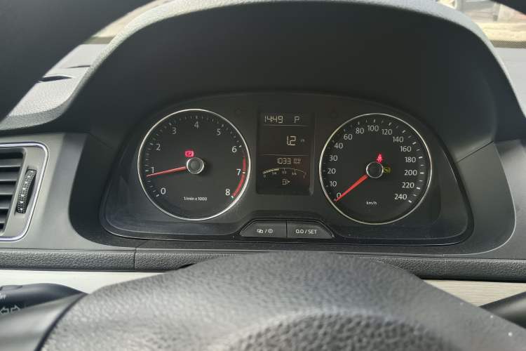 Used Volkswagen Lavida 2014 1.4 TSI DSG BlueMotion Technology Version Instrument Cluster