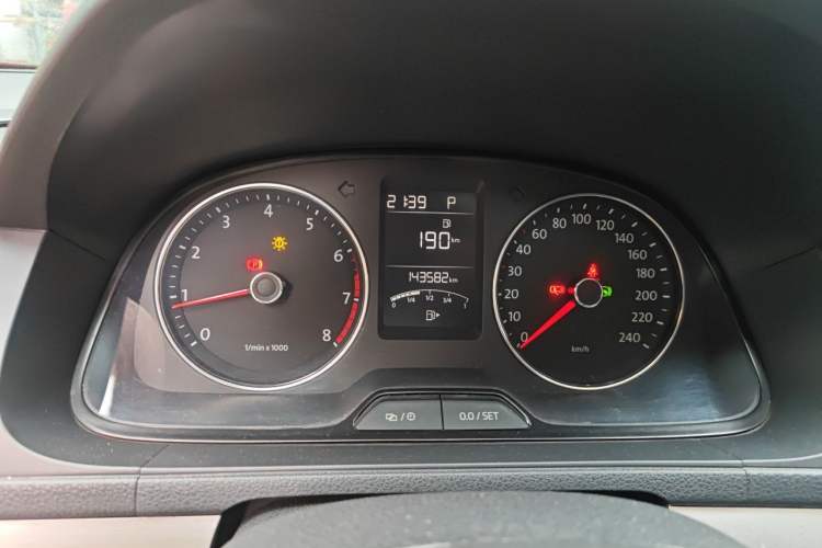 Used Volkswagen Lavida 2014 1.4TSI DSG 30th Anniversary Edition Instrument Cluster