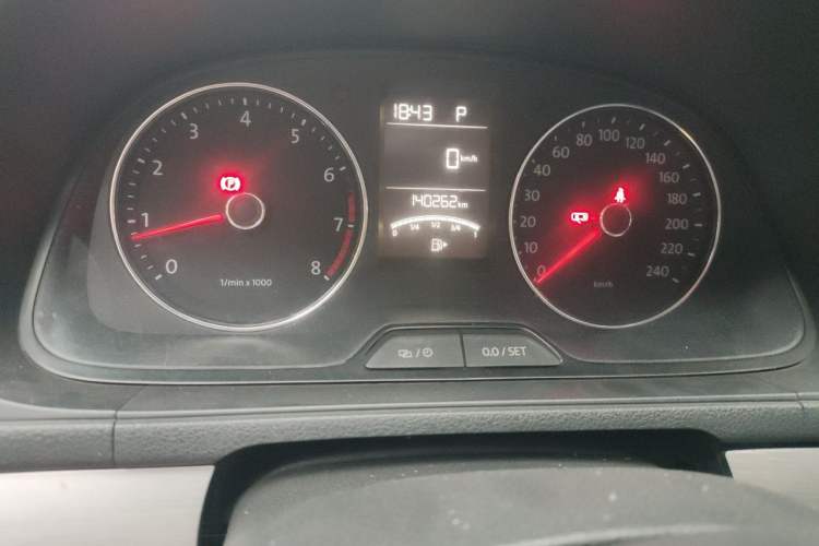 Used Volkswagen Lavida 2014 1.4 TSI DSG BlueMotion Technology Version Instrument Cluster