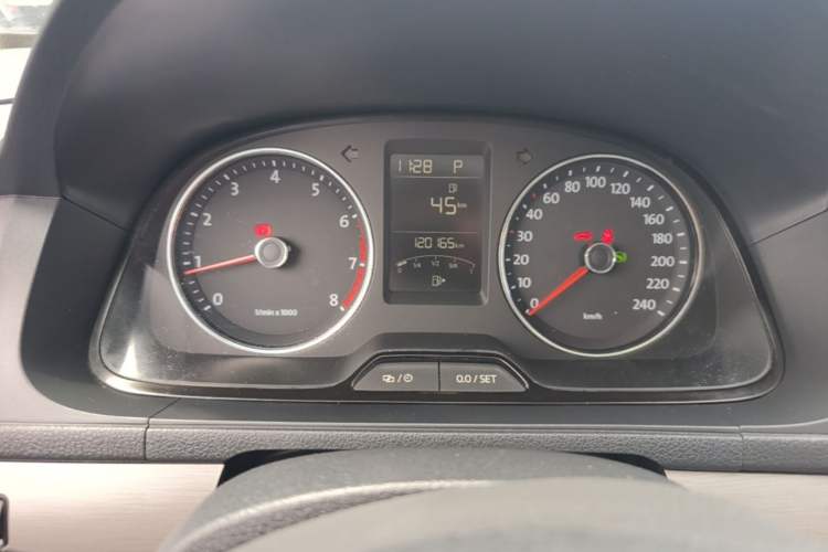 Used Volkswagen Lavida 2014 1.4 TSI DSG BlueMotion Technology Version Instrument Cluster