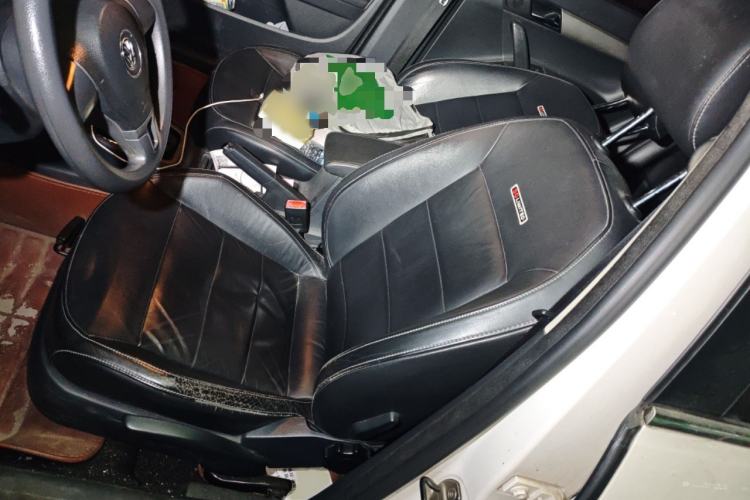 Used Volkswagen Lavida 2014 1.4TSI DSG 30th Anniversary Edition Left Front Seat