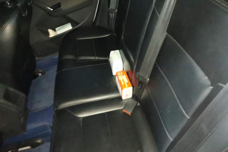 Used Volkswagen Lavida 2014 1.4 TSI DSG BlueMotion Technology Version Left Rear Seat