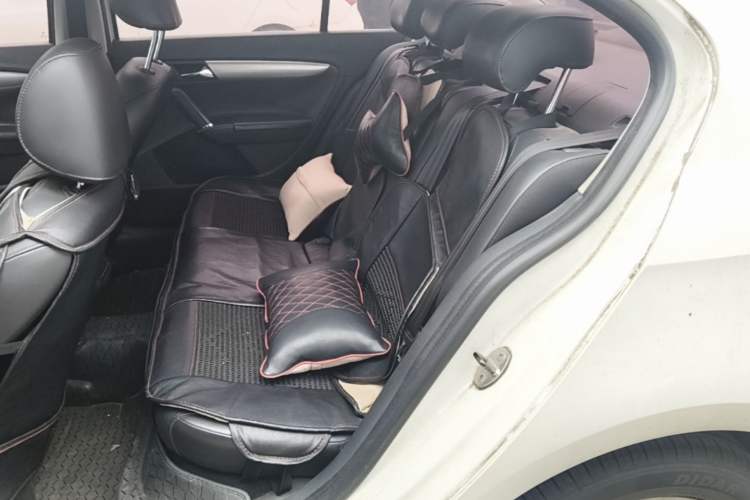 Used Volkswagen Lavida 2014 1.4TSI DSG 30th Anniversary Edition Left Rear Seat
