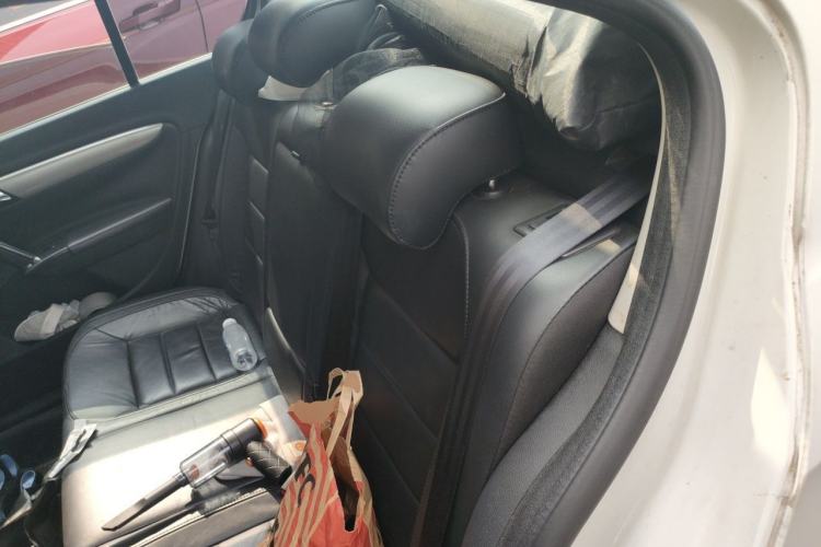 Used Volkswagen Lavida 2014 1.6L Automatic Sport Edition Left Rear Seat