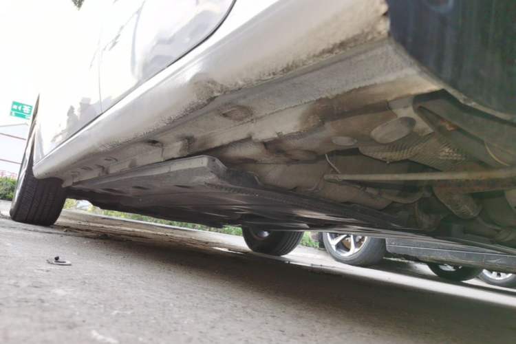 Used Volkswagen Lavida 2014 1.4 TSI DSG BlueMotion Technology Version Left Side Sill