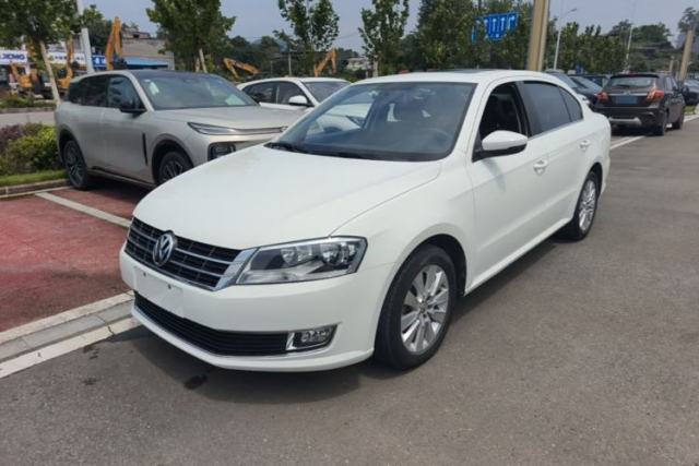 Used Volkswagen Lavida 2014 1.4 TSI DSG BlueMotion Technology Version