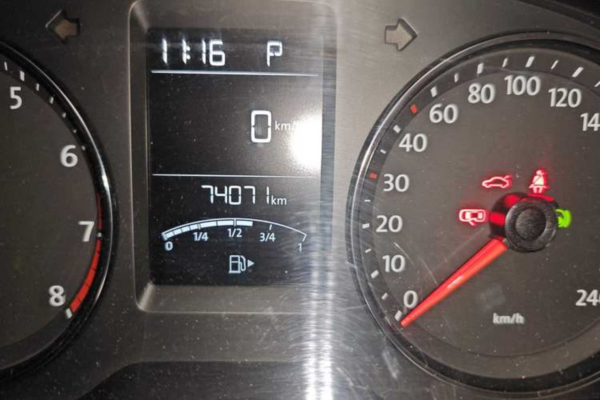 Used Volkswagen Lavida 2014 1.4 TSI DSG BlueMotion Technology Version Odometer Close Up