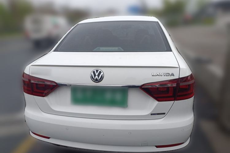 Used Volkswagen Lavida 2014 1.4 TSI DSG BlueMotion Technology Version Rear