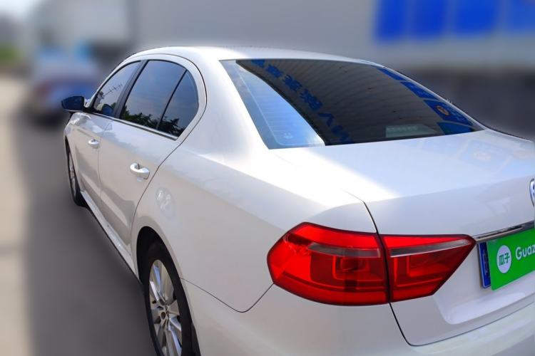 Used Volkswagen Lavida 2014 1.6L Automatic Sport Edition Rear Left 45 Deg