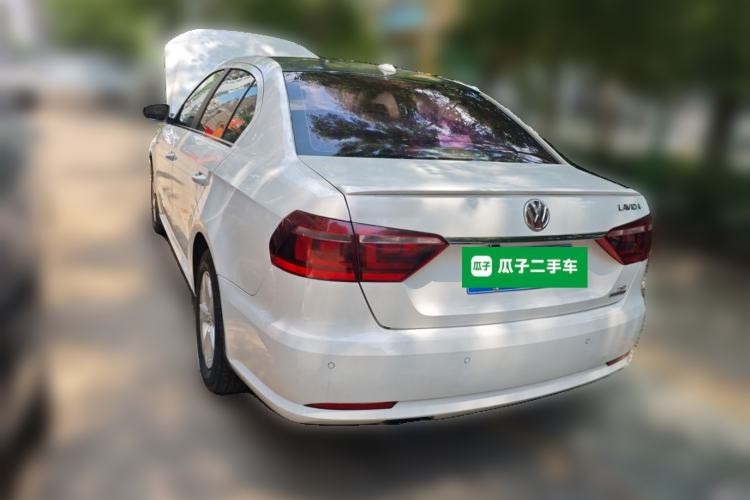 Used Volkswagen Lavida 2014 1.4 TSI DSG BlueMotion Technology Version Rear Left 45 Deg