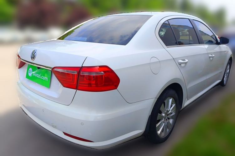 Used Volkswagen Lavida 2014 1.6L Automatic Sport Edition Rear Right 45 Deg