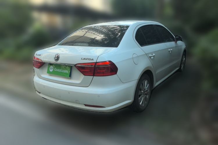 Used Volkswagen Lavida 2014 1.6L Automatic Sport Edition Rear Right 45 Deg
